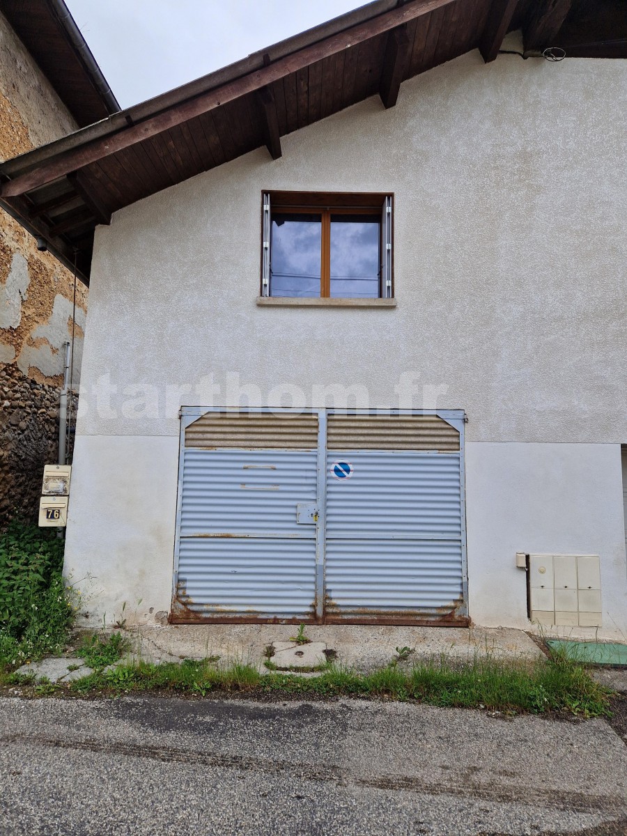 Maison de village 1 pièce 30m2 + garage