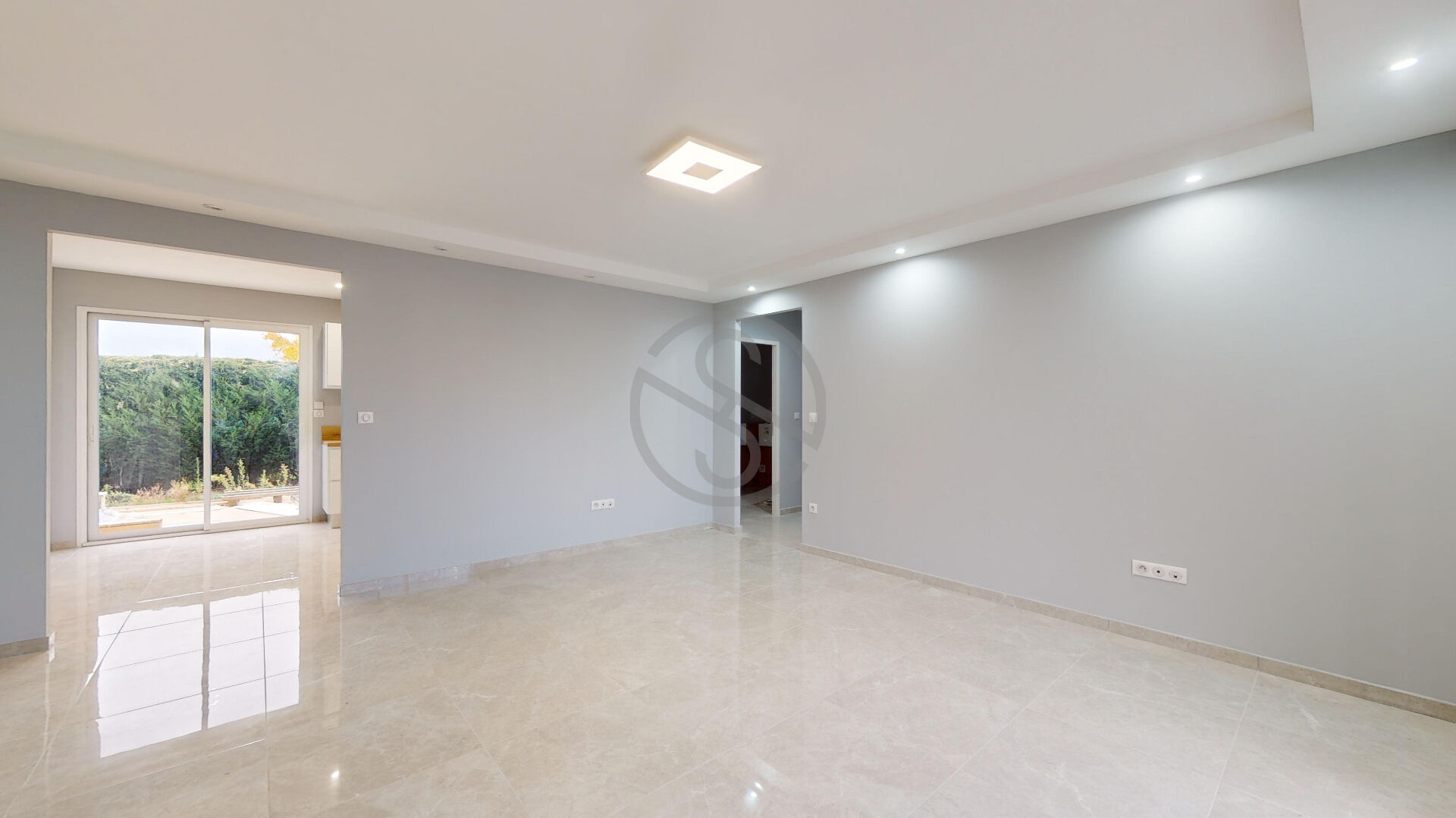 Maison – 5 pièce(s) – 105 m2