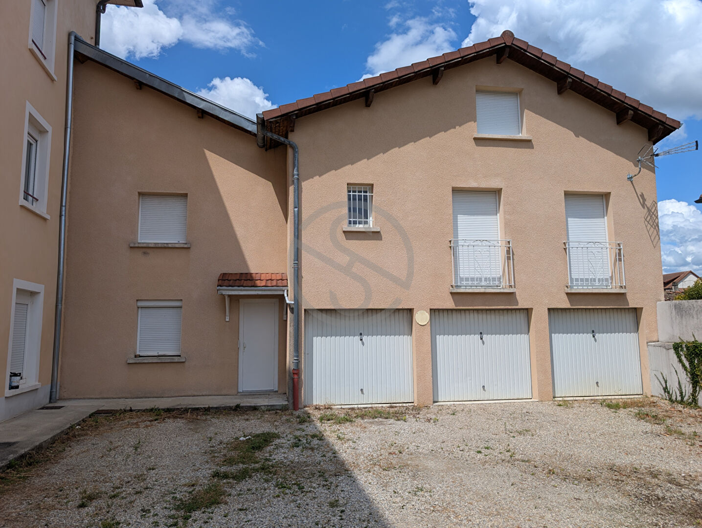 Très bel appartement de 84m² environ avec garage