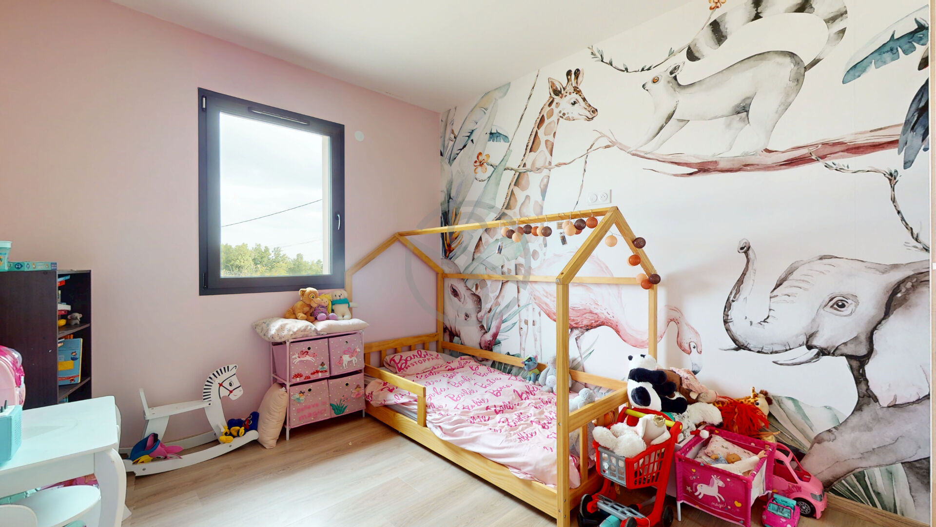 Maison  6 pièce(s), plain-pied 127 m2