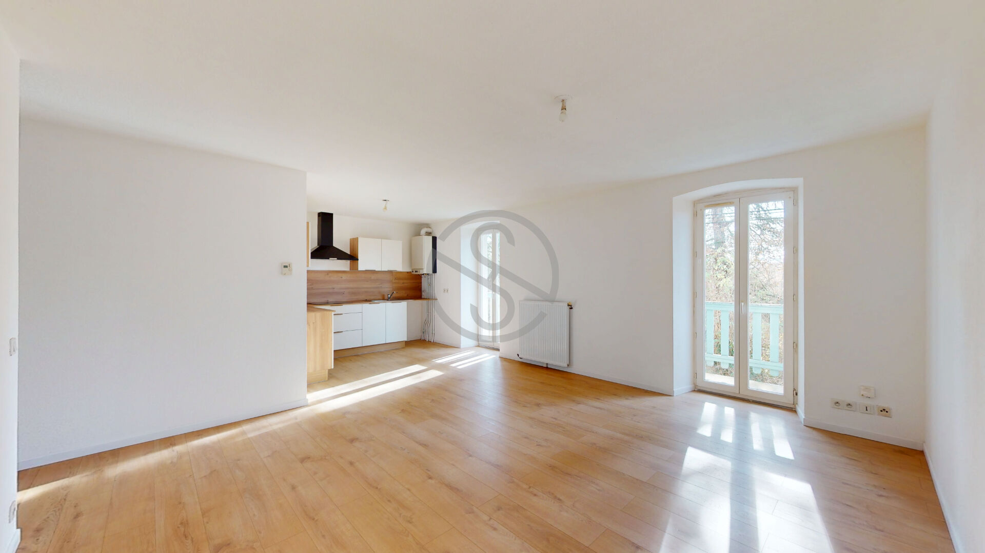 Appartement La Cote Saint Andre 4 pièces de 75 m2