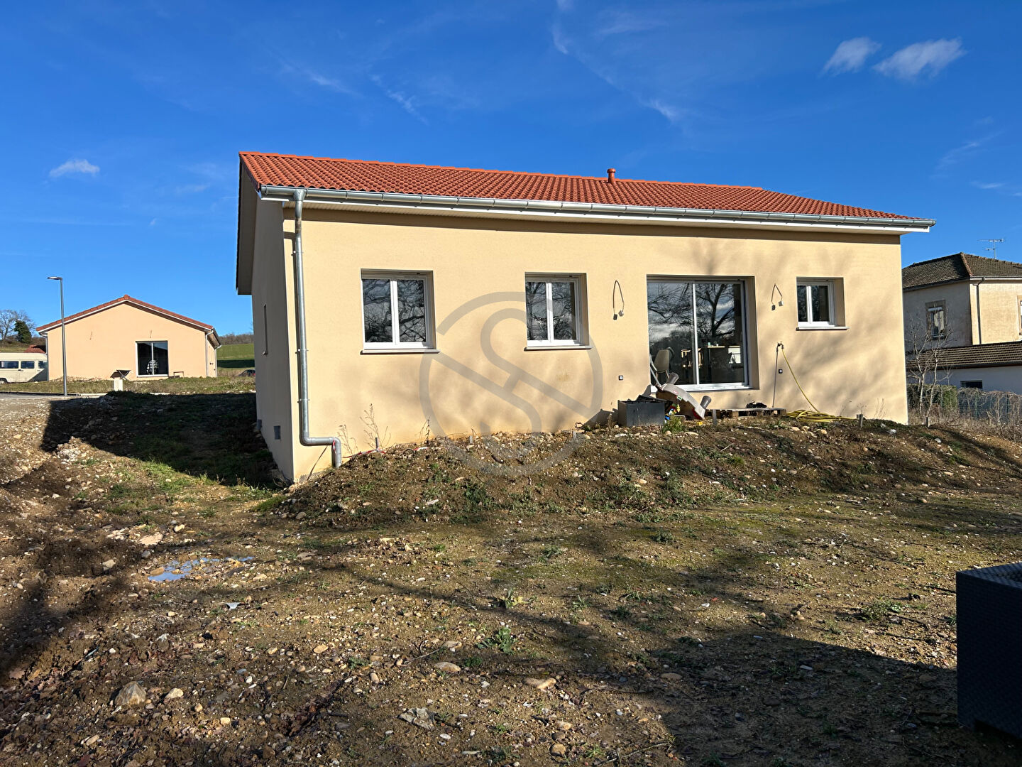 Maison – 4 pièce(s) – 87 m2