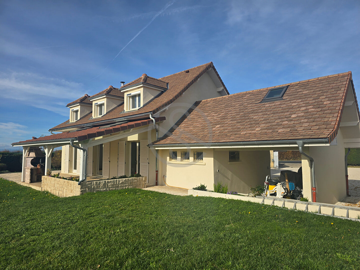 Maison de 6 pièces de 140 m2