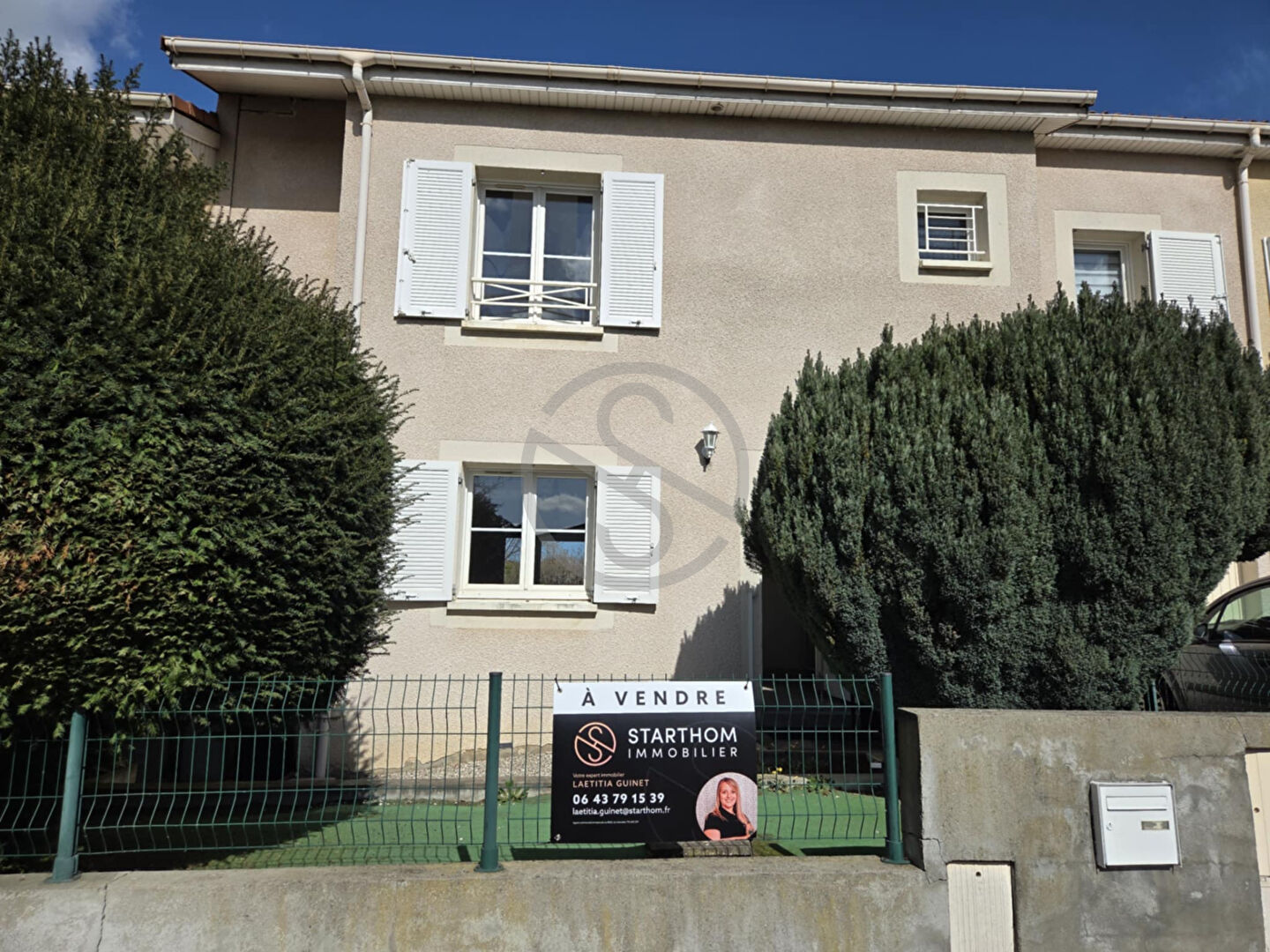 Maison 4 chambres, jardin et garage