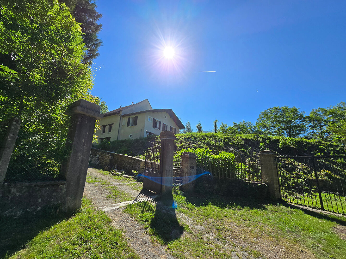 Maison 250m2 avec hangar vouté