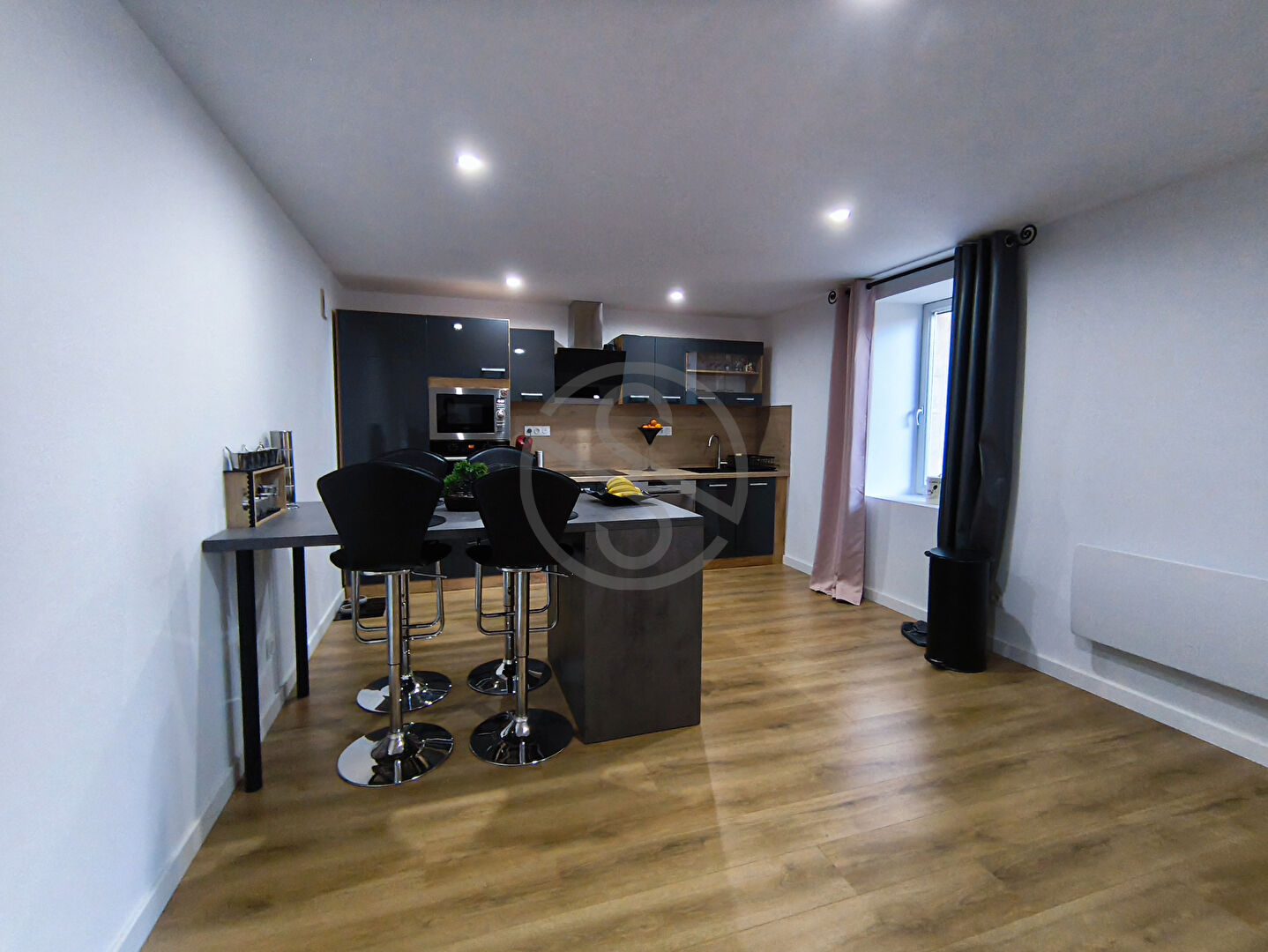 Appartement rénové Le Grand Serre 3 pièces 82 m2
