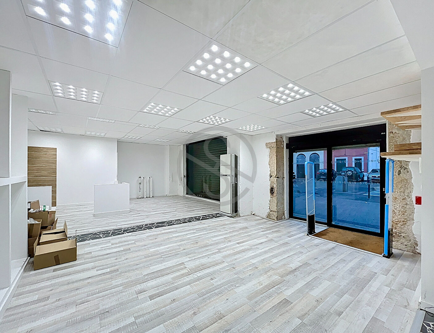 Local commercial Voiron