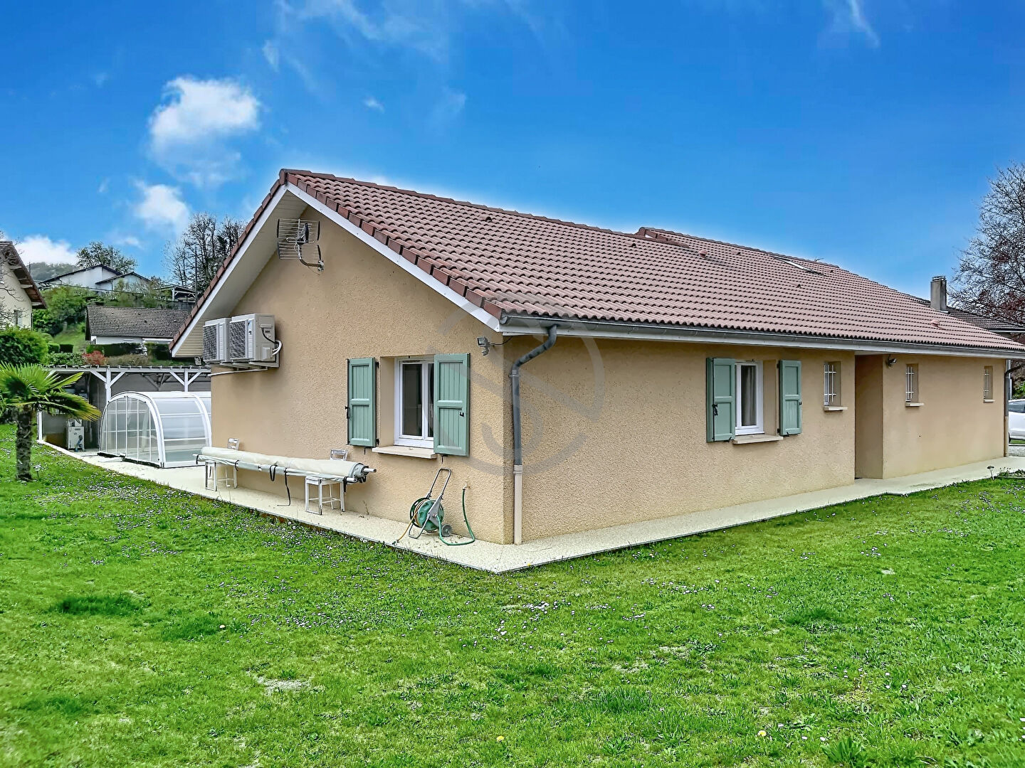 Maison Izeaux 7 pièce(s) 166 m2, 18 km de Voiron et 30 minutes de Grenoble