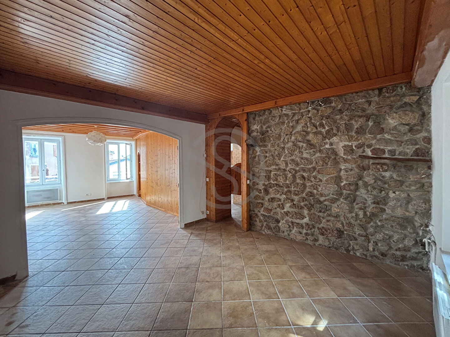 immeuble 2 lots + 1 garage Investisseurs