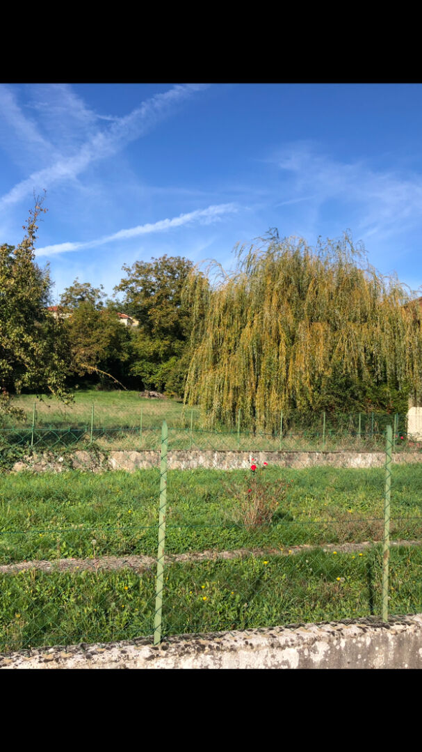 Terrain  336 m2 à 38260 Faramans