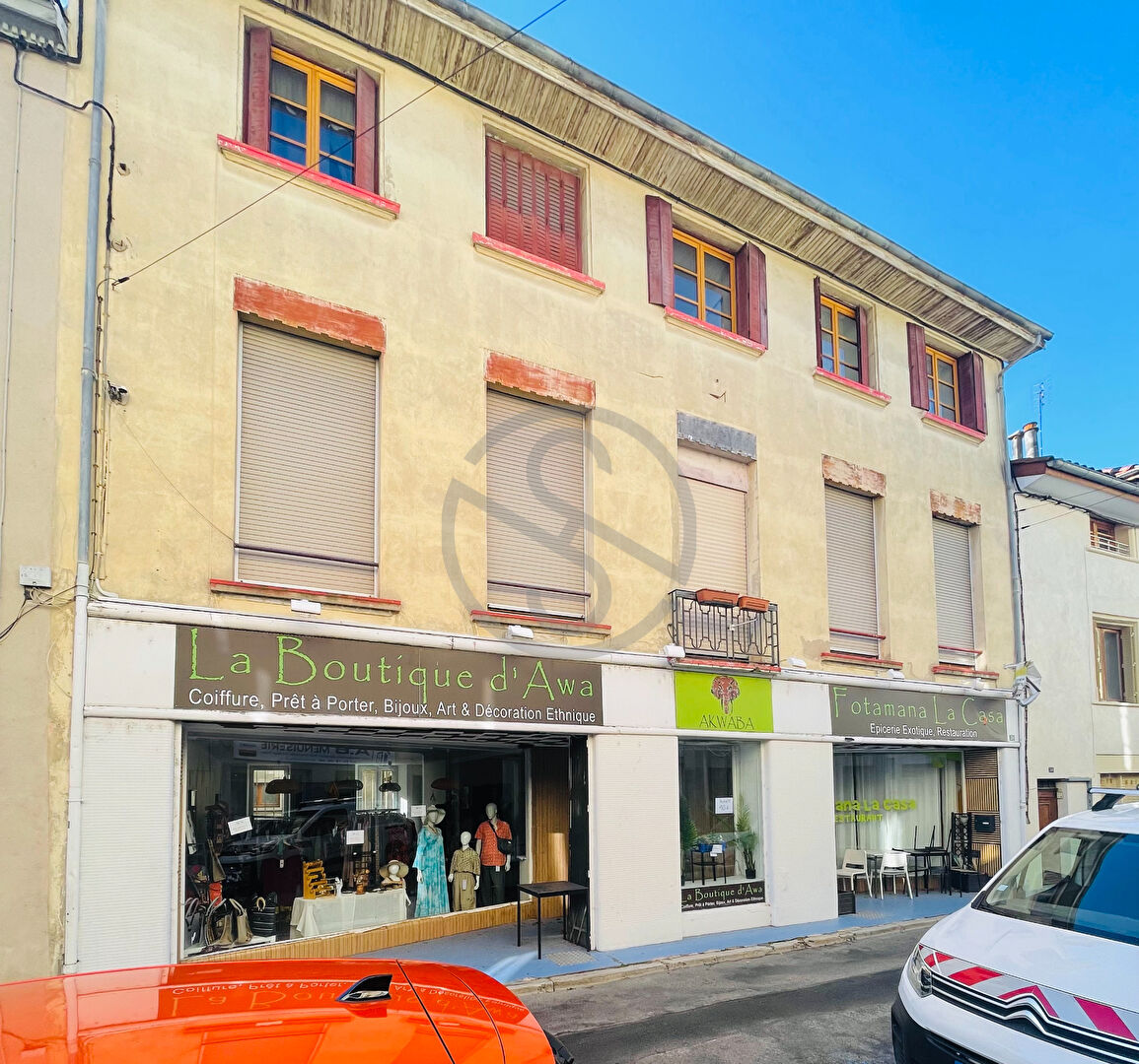 Immeuble de rapport LCSA – LOCAL COMMERCIAL – LOGEMENTS – GARAGE – CAVE